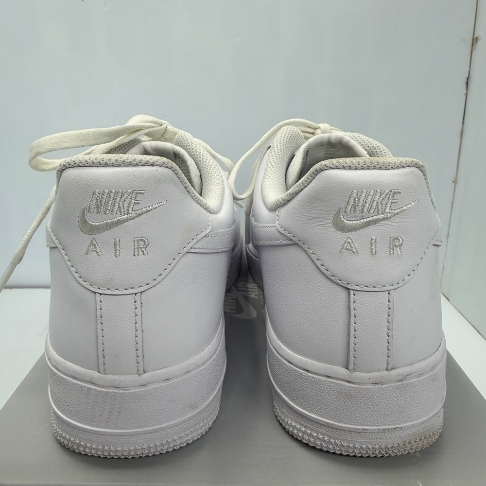 Nike Air Force 1 Low '07 White Mens Sneakers Size 11 CW2288-111 - Picture 3 of 10